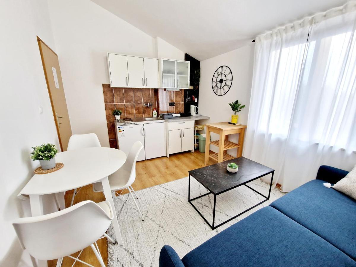 Apartments Figa Rovinj Exterior photo